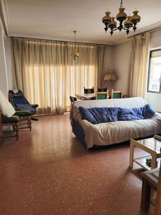 Foto 2 de Piso en venta en San Pedro del Pinatar de 5 habitaciones con terraza y garaje