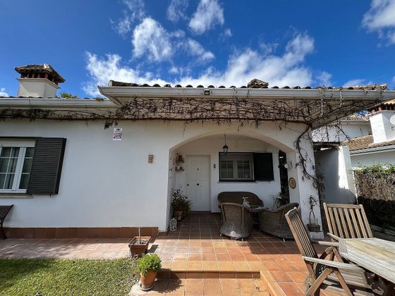 Foto 2 de Xalet en venda a Las Vaguadas - Urb. del Sur de 4 habitacions amb terrassa i piscina