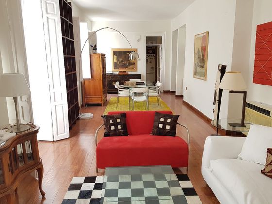 Foto 1 de Ático en alquiler en calle Mesón de Los Caballeros de 3 habitaciones con terraza y muebles