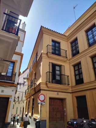 Foto 1 de Venta de piso en calle Augusto Plasencia de 2 habitaciones con balcón y aire acondicionado