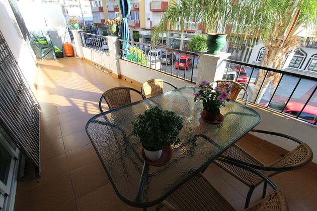 Foto 2 de Alquiler de piso en Poniente-Faro de 2 habitaciones con terraza y muebles