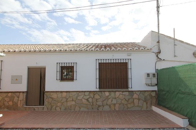 Foto 1 de Venta de casa adosada en calle Los Toscanos de 2 habitaciones con terraza