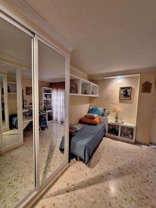 Foto 1 de Pis en lloguer a Caleta de Vélez de 3 habitacions amb terrassa i garatge
