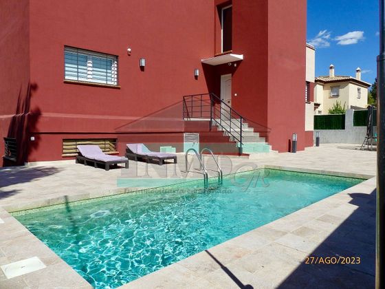 Foto 2 de Chalet en venta en avenida Molino Alto de 5 habitaciones con terraza y piscina