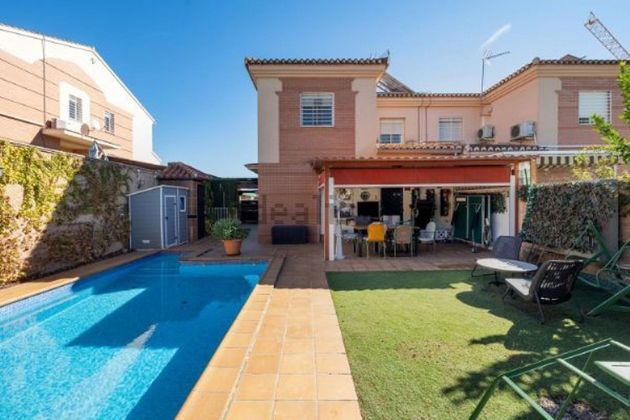 Foto 1 de Xalet en venda a calle Levante de 3 habitacions amb terrassa i piscina
