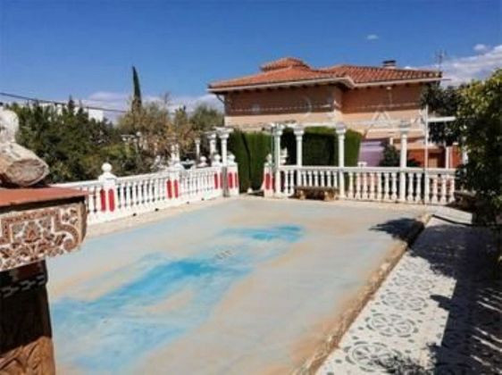 Foto 1 de Xalet en venda a Ogíjares de 7 habitacions amb terrassa i piscina