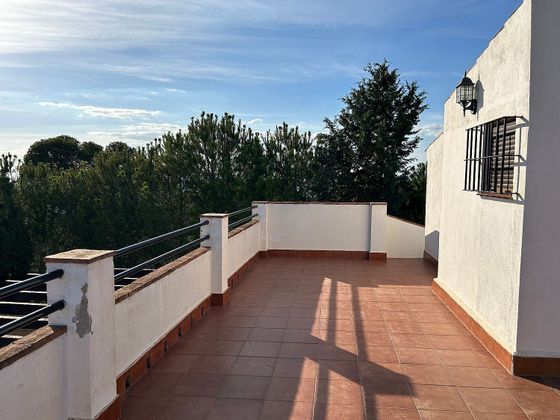 Foto 1 de Xalet en venda a Alegría de la Huerta- Jardín de Málaga de 3 habitacions amb terrassa i garatge