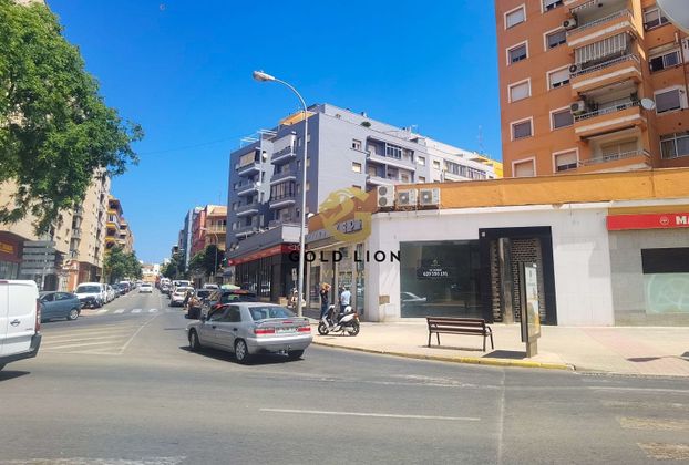 Foto 2 de Local en venda a plaza Jaume I amb aire acondicionat