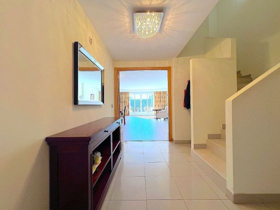 Foto 2 de Venta de casa adosada en Paraíso - Atalaya- Benamara de 3 habitaciones con terraza y piscina