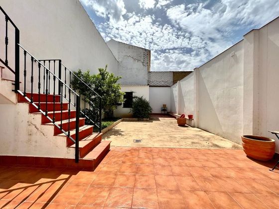 Foto 2 de Casa adossada en venda a Roda de Andalucía (La) de 3 habitacions amb terrassa i jardí