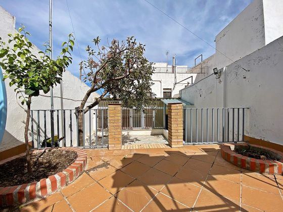 Foto 1 de Pis en venda a calle De Santiago de 3 habitacions amb terrassa i jardí