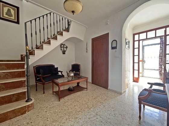 Foto 2 de Casa en venta en Gilena de 3 habitaciones con terraza