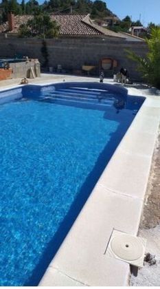 Foto 2 de Venta de chalet en Pedralba de 2 habitaciones con terraza y piscina