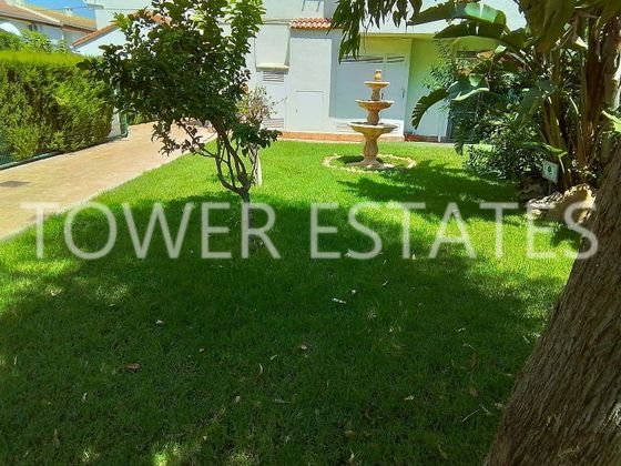 Foto 1 de Casa en venta en Rincón de Loix de 2 habitaciones con piscina y jardín