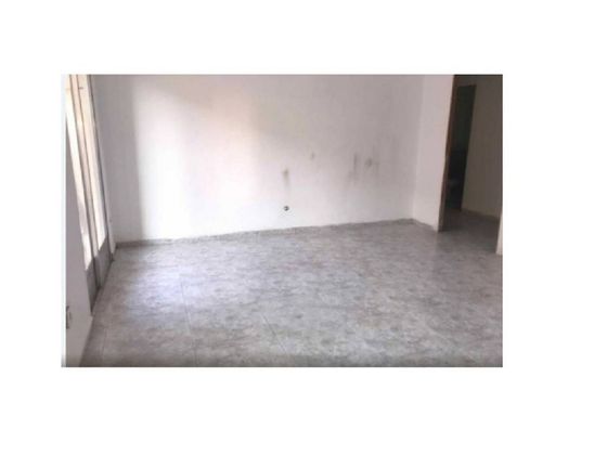 Foto 2 de Venta de piso en La FontSanta de 2 habitaciones y 60 m²