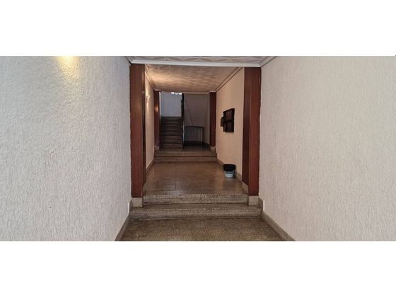 Foto 2 de Piso en venta en Torrefiel de 4 habitaciones y 119 m²