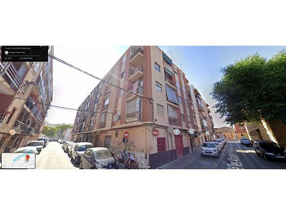 Foto 2 de Pis en venda a calle De Xenillet de 3 habitacions i 69 m²