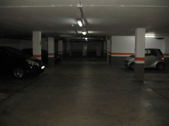 Foto 2 de Garatge en venda a calle Eslovènia de 10 m²