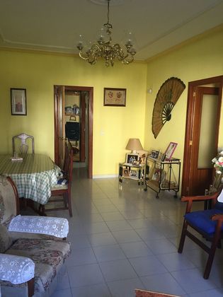Foto 1 de Venta de piso en Casar de Cáceres de 4 habitaciones con jardín