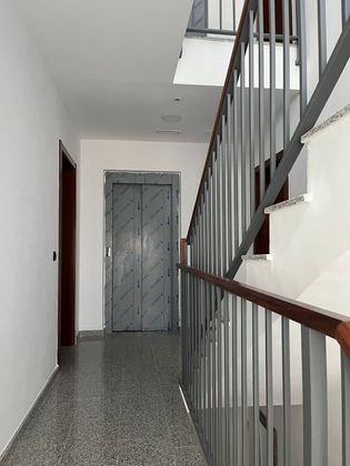 Foto 2 de Pis en venda a Casar de Cáceres de 2 habitacions amb aire acondicionat i calefacció