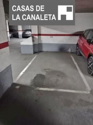 Foto 2 de Garatge en lloguer a La Constitución - Canaleta de 24 m²