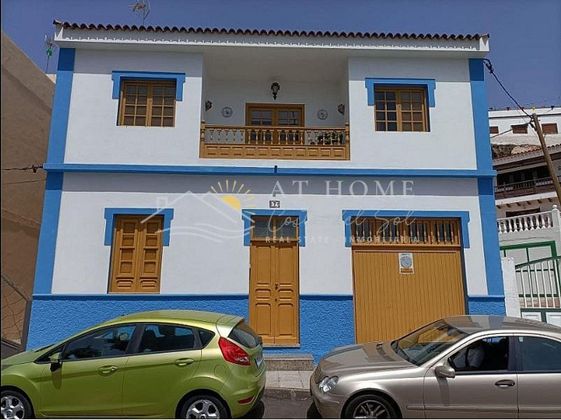 Foto 1 de Piso en venta en Candelaria-Playa La Viuda de 3 habitaciones y 108 m²