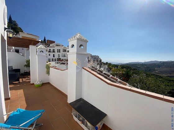 Foto 1 de Pis en venda a Frigiliana de 4 habitacions amb terrassa i balcó