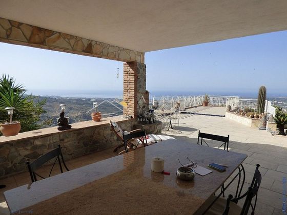 Foto 1 de Casa en venda a Arenas de 3 habitacions amb terrassa i piscina
