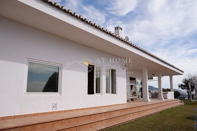 Foto 1 de Casa en venda a El Peñoncillo de 3 habitacions amb terrassa i garatge