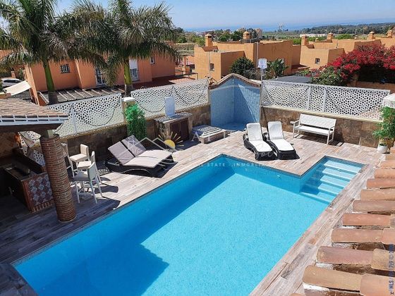 Foto 1 de Casa en venda a Centro - Vélez-Málaga de 3 habitacions amb terrassa i piscina