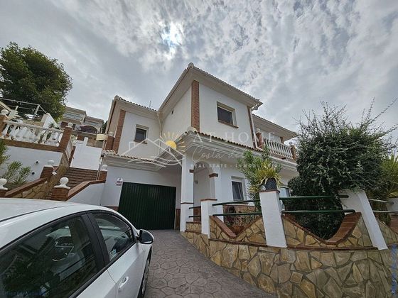 Foto 1 de Casa en venda a Camino Algarrobo - Las Arenas de 4 habitacions amb piscina i garatge