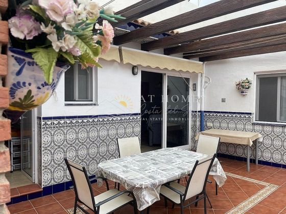 Foto 1 de Casa en venta en calle San Joaquín de 3 habitaciones con terraza y piscina