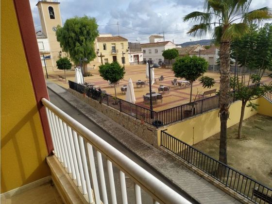 Foto 2 de Pis en venda a Orihuela ciudad de 3 habitacions amb terrassa i balcó