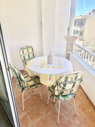 Foto 2 de Pis en venda a La Herradura de 2 habitacions amb terrassa i piscina