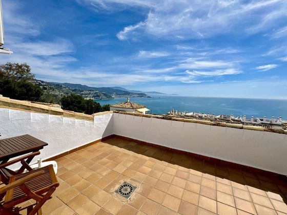 Foto 1 de Casa en venda a La Herradura de 3 habitacions amb terrassa i piscina