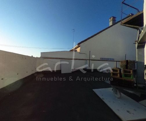 Foto 1 de Àtic en venda a La Vega Baixa de 3 habitacions amb terrassa i ascensor