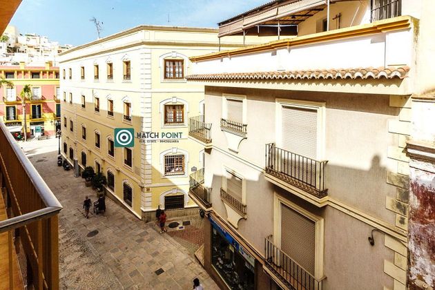 Foto 1 de Alquiler de piso en plaza Del Ayuntamiento de 3 habitaciones con muebles y ascensor