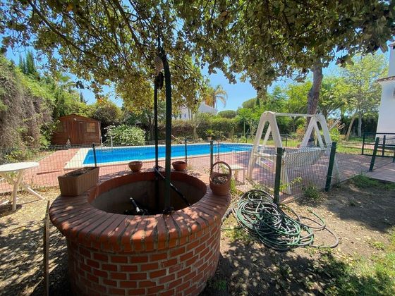 Foto 2 de Chalet en venta en Aljaraque de 4 habitaciones con piscina y garaje