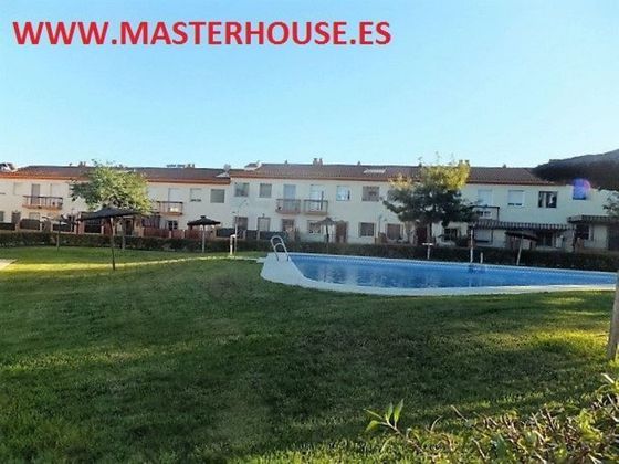 Foto 1 de Casa adossada en venda a Aljaraque de 6 habitacions amb piscina i aire acondicionat
