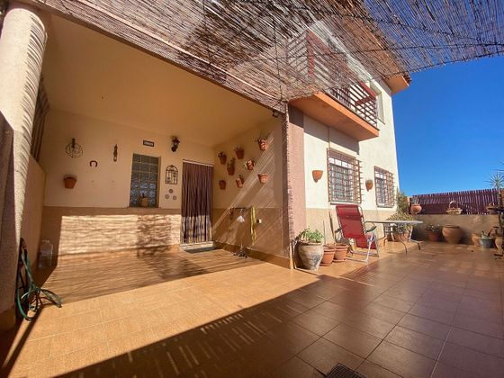 Foto 2 de Casa adossada en venda a Aljaraque de 6 habitacions amb piscina i aire acondicionat