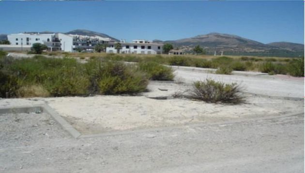 Foto 1 de Venta de terreno en Iznalloz de 7164 m²