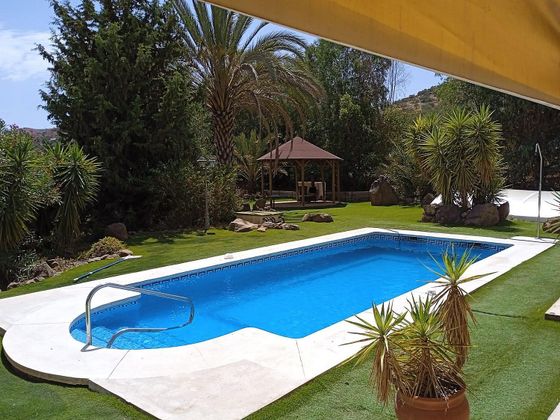 Foto 1 de Xalet en venda a Almodóvar del Campo de 4 habitacions amb terrassa i piscina