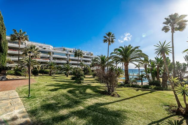 Foto 2 de Pis en lloguer a Lomas de Marbella Club - Puente Romano de 4 habitacions amb terrassa i piscina