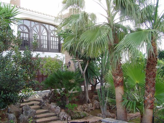 Foto 2 de Chalet en venta en Alhaurín el Grande de 12 habitaciones con terraza y piscina