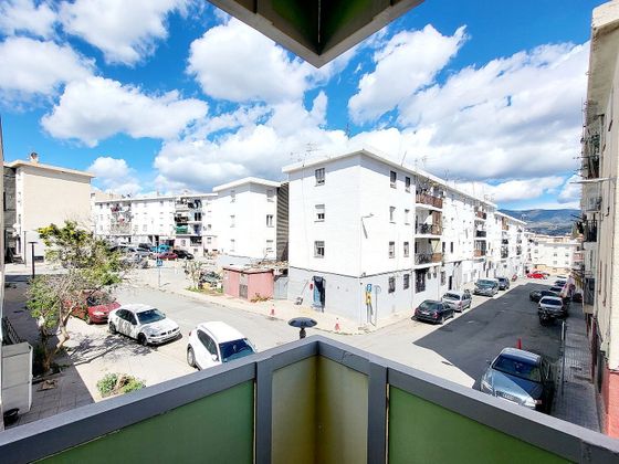 Foto 1 de Venta de piso en calle Escribano Valderas de 3 habitaciones con terraza y aire acondicionado