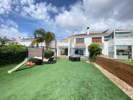 Foto 2 de Casa en venda a avenida Del Higuerón de 4 habitacions amb terrassa i piscina