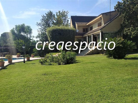 Foto 1 de Chalet en venta en Casas Verdes de 7 habitaciones con terraza y piscina