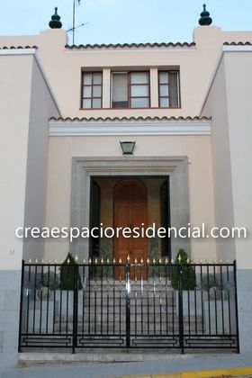 Foto 2 de Chalet en venta en calle Calvario de 7 habitaciones con terraza y piscina