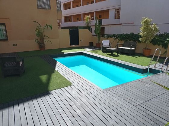 Foto 1 de Àtic en venda a Centro - Torremolinos de 2 habitacions amb terrassa i piscina