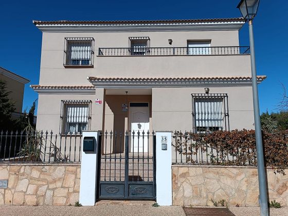 Foto 1 de Casa en venda a Casco Histórico de 5 habitacions amb terrassa i piscina